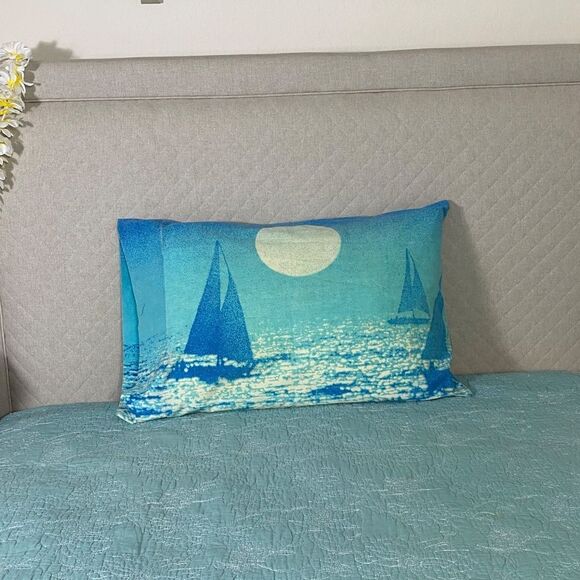 Vintage King Pillow case w/sail boats and ocean scene 70s - Picture 2 of 4